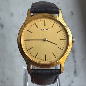 1995 Seiko Goldtone Ultra Thin Men’s Watch w/ a New Battery and New Strap